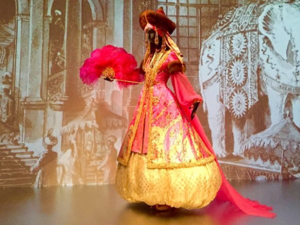 The power of an&nbsp;entrance